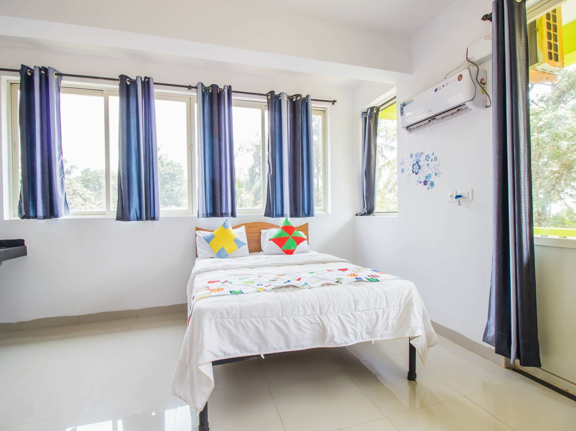 Beach Facing Studio Morjim Esterno foto